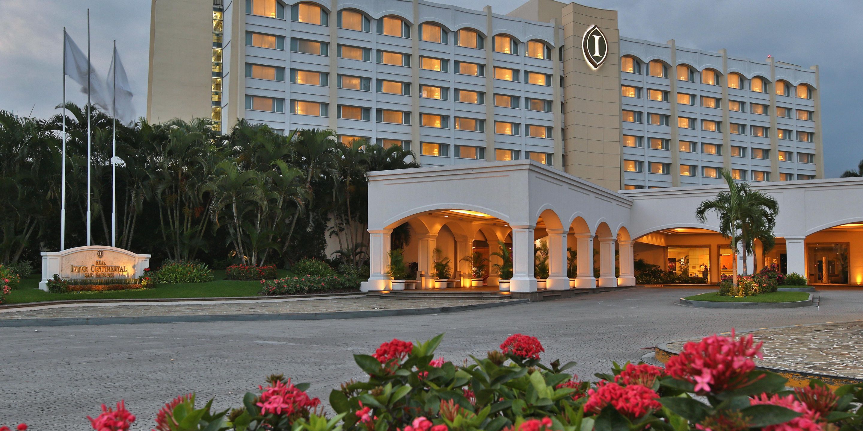La industria mundial del turismo premia a Real Hotels & Resorts