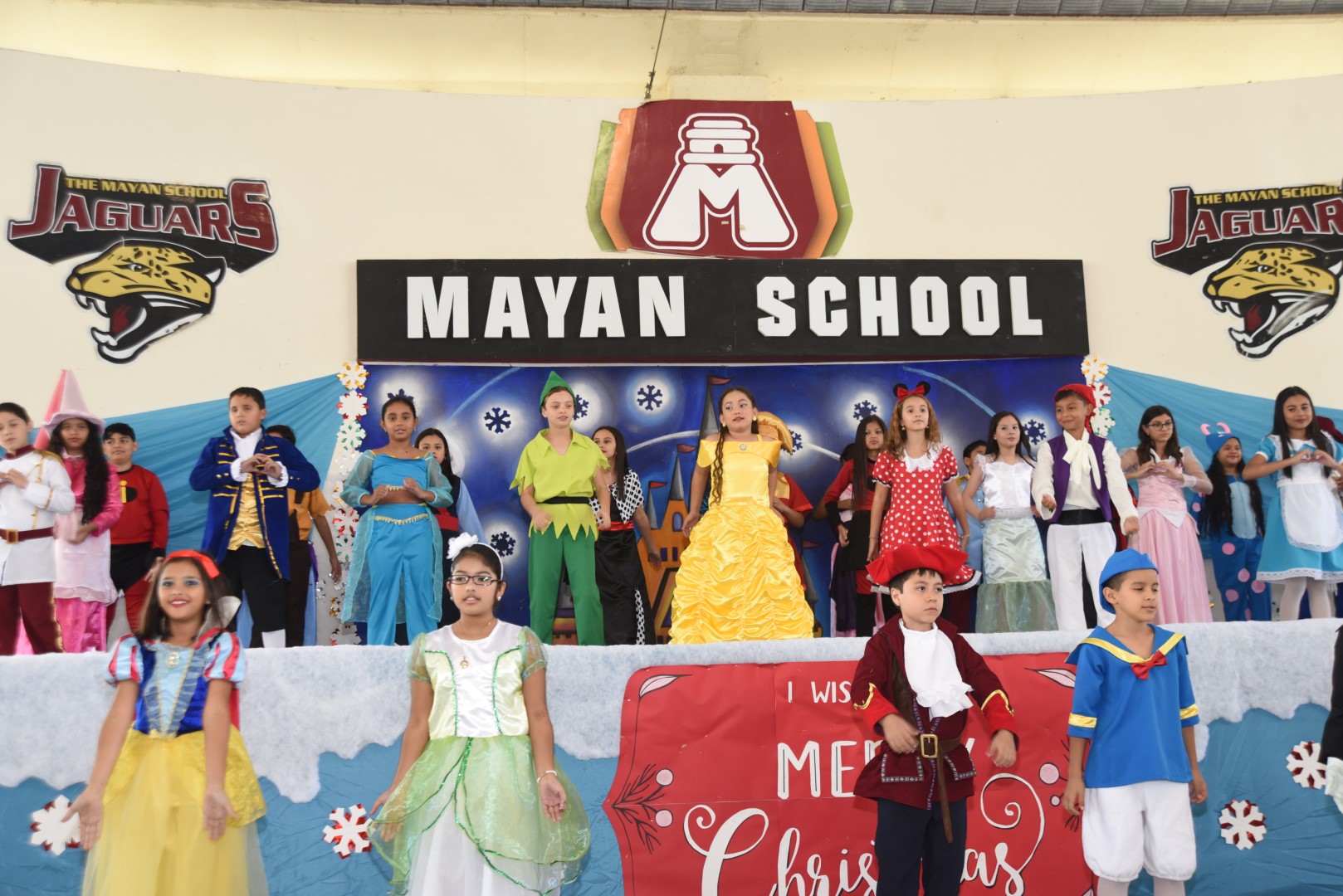 Christmas Concert con la Mayan School