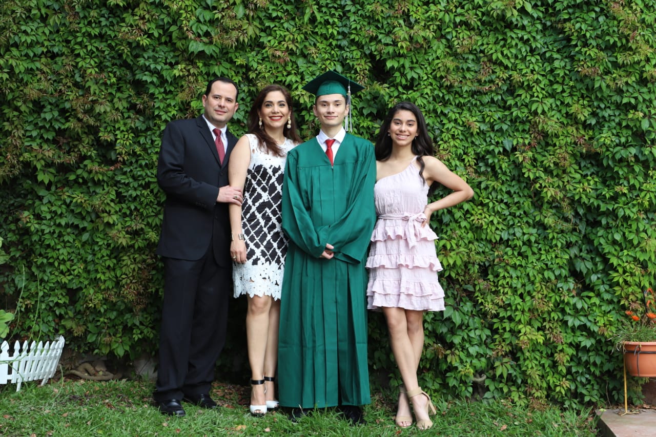 Graduación Academia Los Pinares 2020