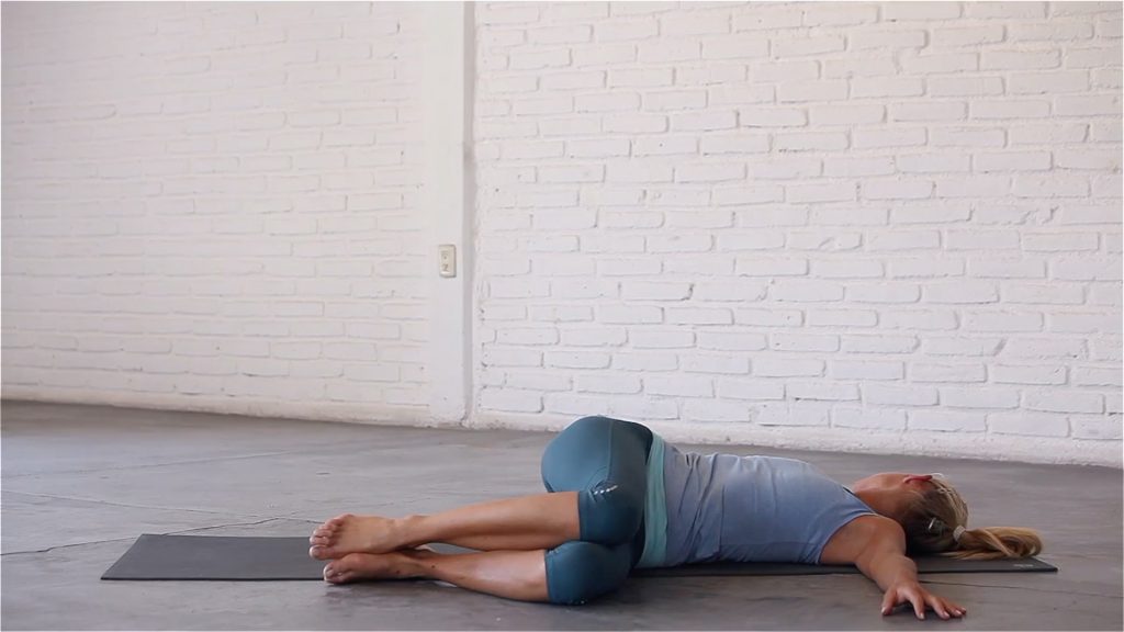 6 poses de Yoga que te ayudaran a reducir el estrés