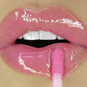 5 trucos de maquillaje para lograr unos labios con volumen