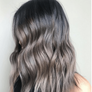Grey Blending el nuevo color en tendencia para tu cabello