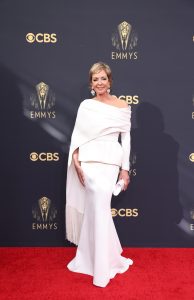 Todos los looks de la alfombra roja de los Emmy Awards 2021