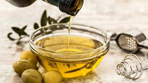 Ventajas del aceite de oliva para el cabello