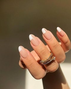 Diseños de uñas minimalistas para este otoño