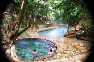 Aguas termales que debes visitar en Honduras