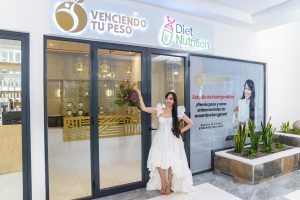 Dra. Ileana Aguilera reapertura en San Pedro Sula nuevo local de Venciendo tu peso, Diet Nutrition, AntiAging Center y AntiAging Skin
