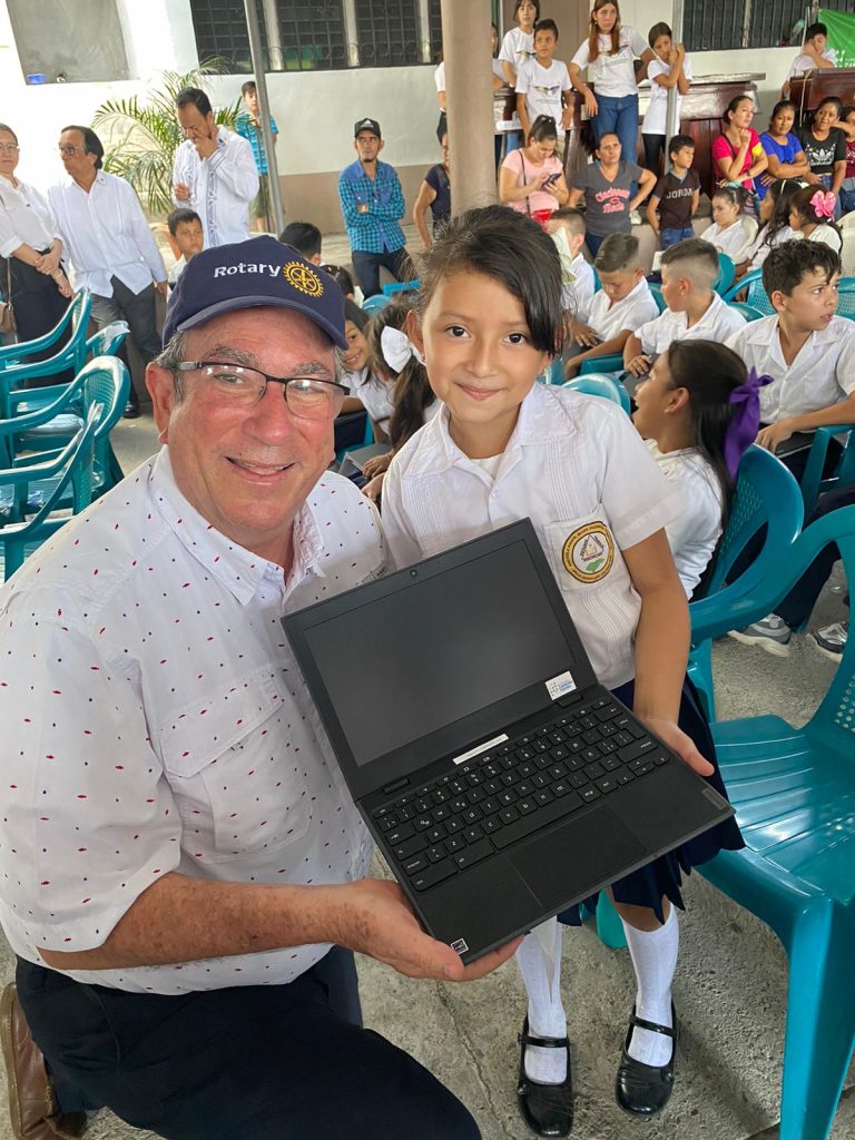 Un nuevo municipio se une al Programa Educativo “Una Computadora por Niño”